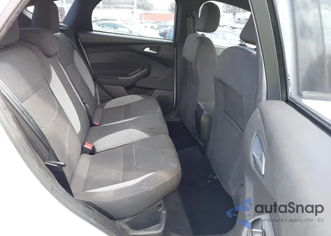 2016 Ford Focus St from USA, damaged, VIN 1FADP3L98GL209381